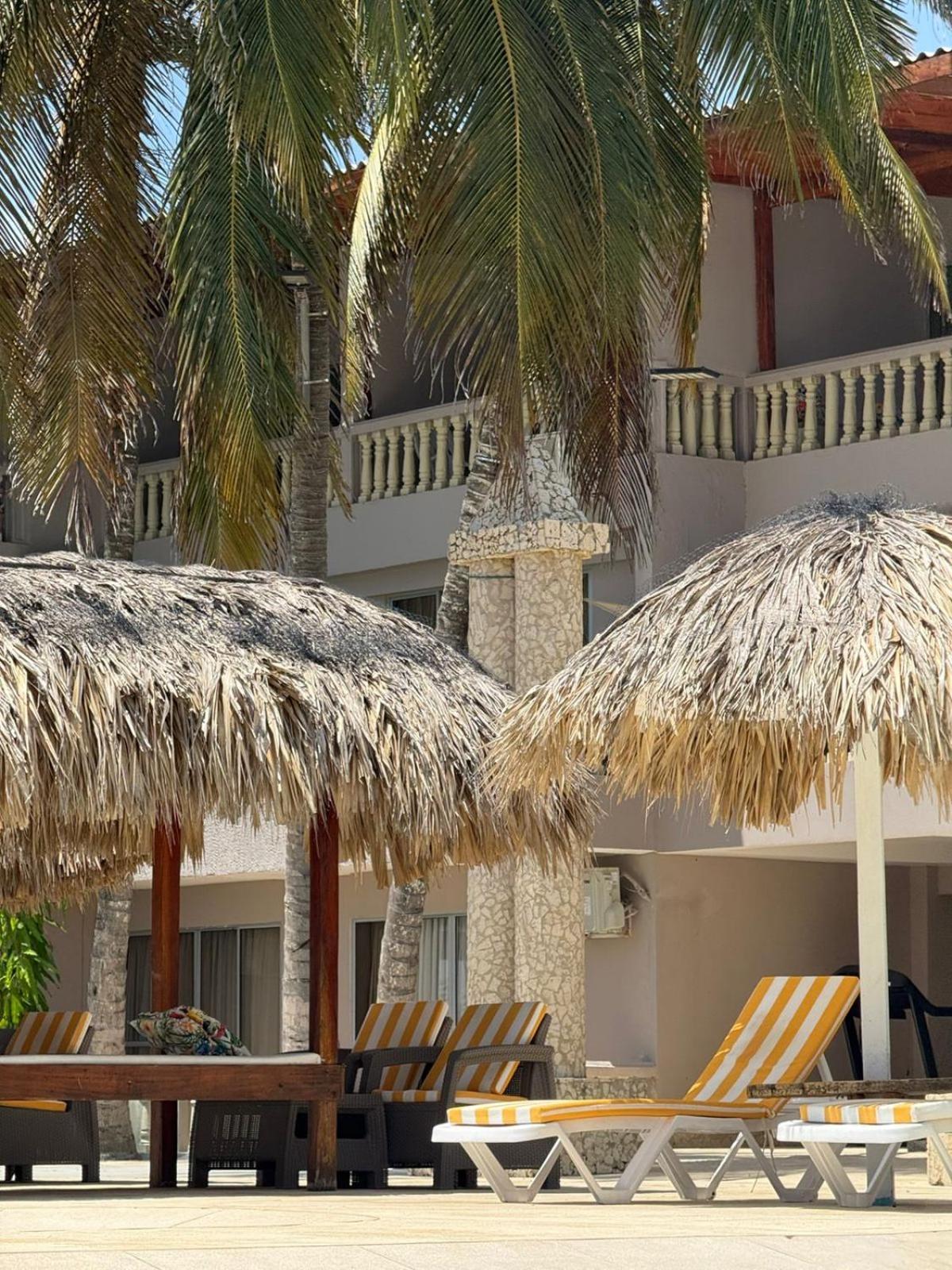 Playa Palmeras Beach Resort Cartagena Eksteriør billede